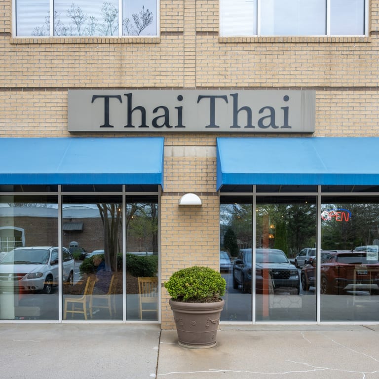 Welcome to Thai Thai Restaurant